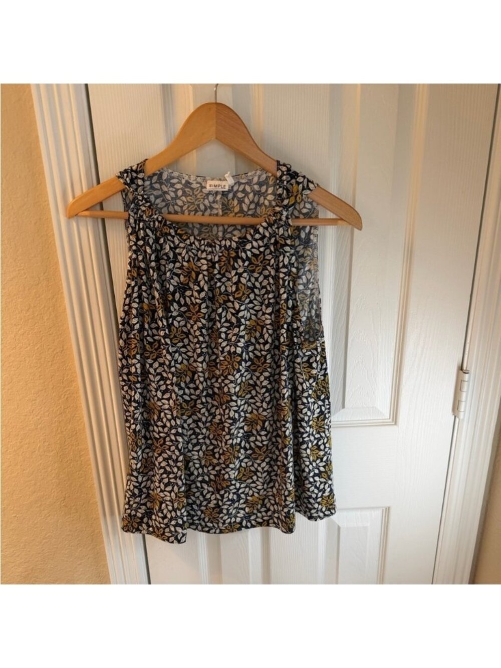 Simple Leaf Print Blouse - Black, White, Yellow